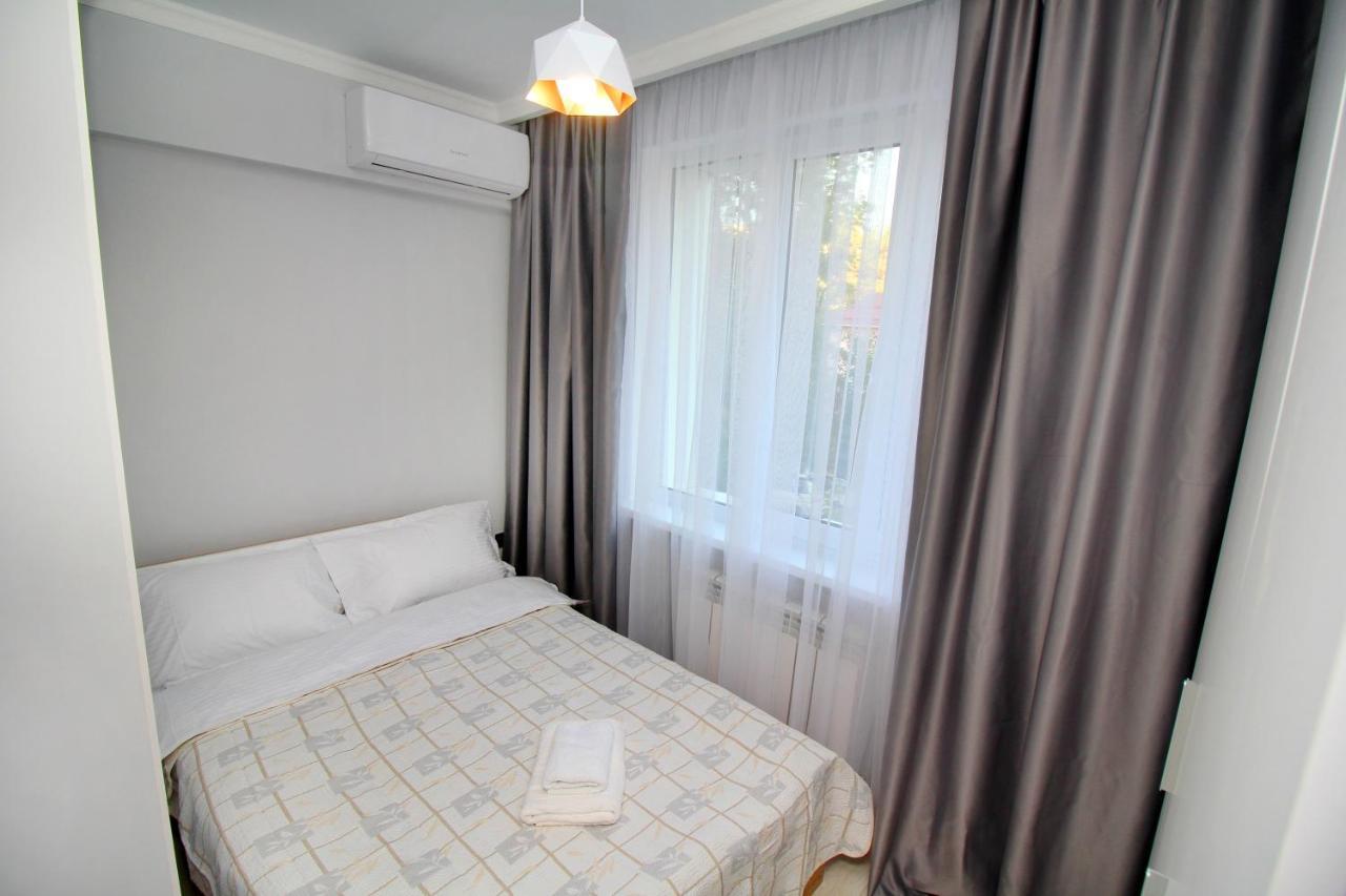 Cozy Studio In The Best Area! 4 Almaty Eksteriør billede